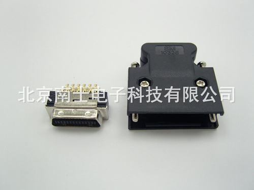 伺服器连接器 镀金 SCSI 36P 10336 公头 焊线插头 螺钉固定 CN型