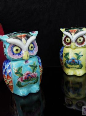 陶瓷手绘（手工制作工艺）库存老货 外贸出口 粉彩猫头鹰盒/个