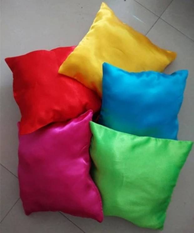 小荷风采妈妈我来帮你演出服抱枕