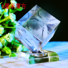 Бесплатная доставка хрустальная вращающаяся вращающаяся кубика фото DIY Photo Photo Персональный индивидуальный подарки подарка на день рождения