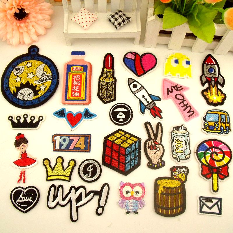 24ʱÉв¹¶¡Ìù²¼Ò·þ¿ã×Ó´ÌÐåDIY×°Êα³½ºìÙÌÌÐÞ²¹¶´¿¨Í¨»ÕÕÂÌù»¨