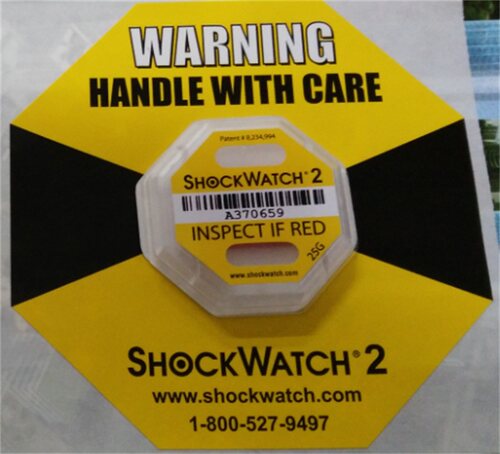 SHOCKWATCH二代防震撞、碰撞显示标签基于一代的基础上防止高仿产品的被使用而造成客户不必要货物损坏风险，且可以单独快递，从而降低用户的采购数量限制而增加的库存及运输成本。