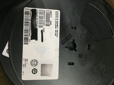 AD8495ARMZ AD8495ARM MSOP8 丝印Y33 实物拍摄