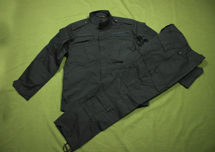 犀兕合甲 黑色套服户外军迷黑色外套+裤子 一套价 ACU版