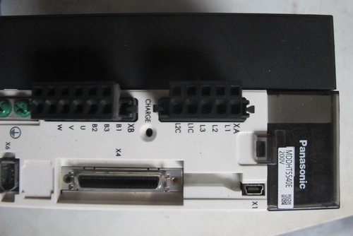MDDHT5540E 二手松下伺服驱动器 1.5KW 专业销售维修一体化