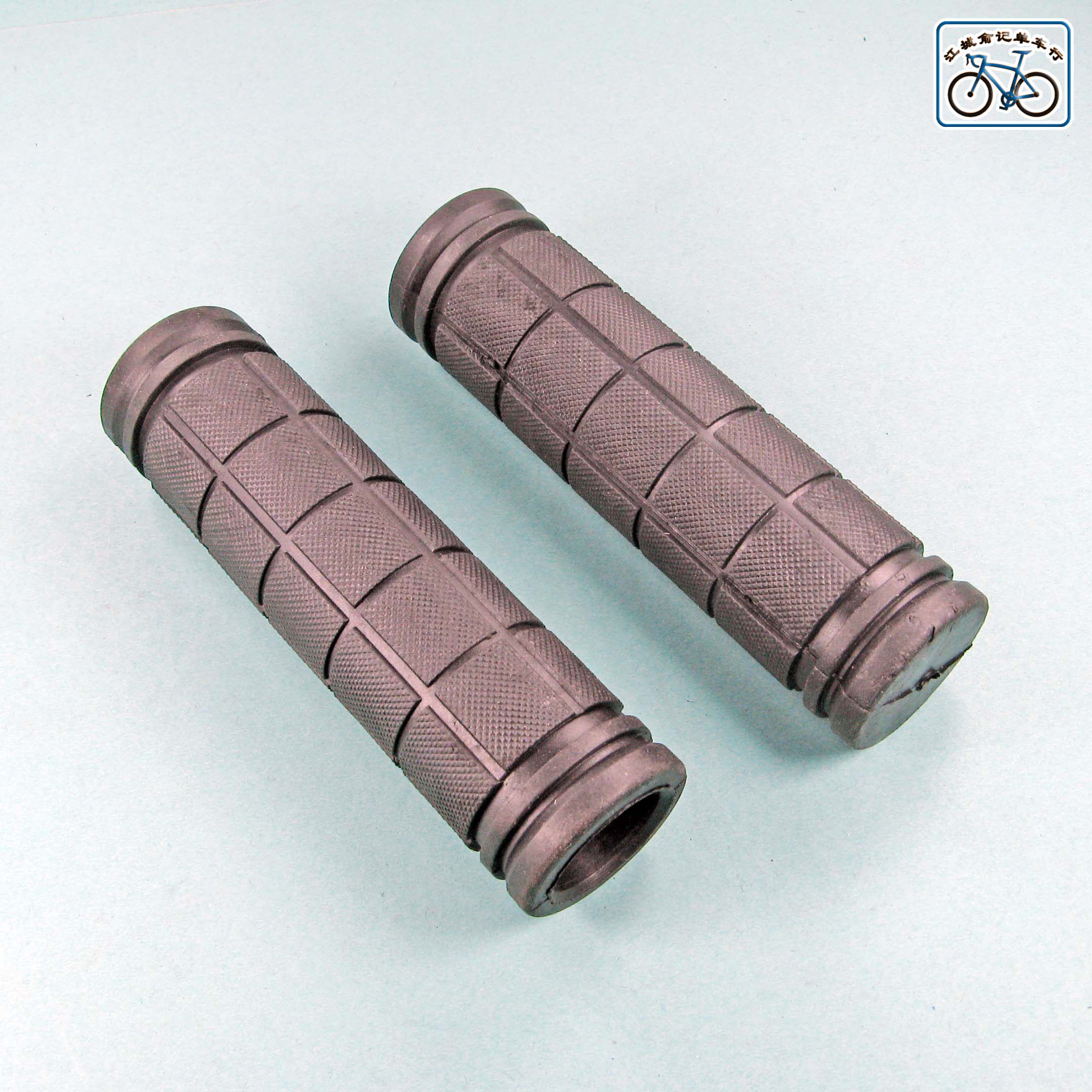 Poignées de vélo - Ref 2347561 Image 1