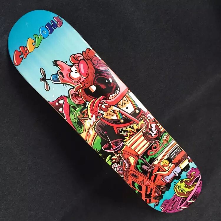 Skateboard CYCLONE - Ref 2598184 Image 1