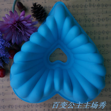 觅爱馆微波炉烤箱面包蛋糕模具烘焙烤盘10.4英寸Fancy Heart Pan