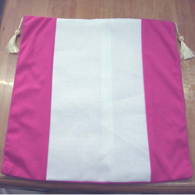 胡丽丽十字绣●桃红色11CT中格 方形抱枕42*42厘米 可绣100*180格