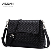 Ai Danni 2015 summer new weave pattern handbag fashion shoulder bag lady bag Korean leather handbag