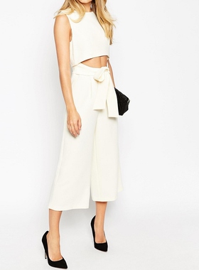 21年新款乳黄色无袖圆领露脐连衣9分宽腿裤连体裤年会礼服有加大