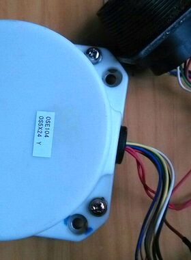 正品日本原装三菱编码器OSA-104\OSE-104, 伺服电机编码器 九成新