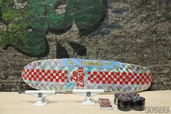 Skateboard pour homme femme REAL - Ref 2601278 Image 1