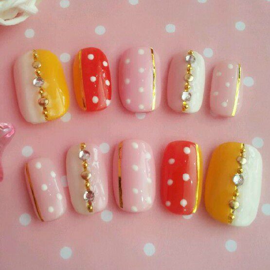 纯成品手工光疗甲片 可爱金线假指甲定做贴片日系美甲工具 包邮