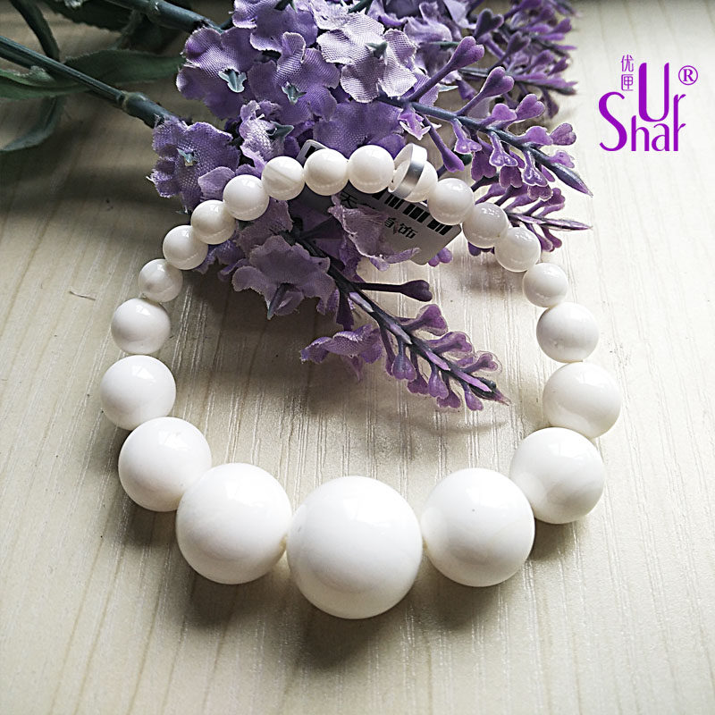 天然纯白色贝壳珠塔形手链 大小渐变圆珠手串复古甜美 清新首饰品