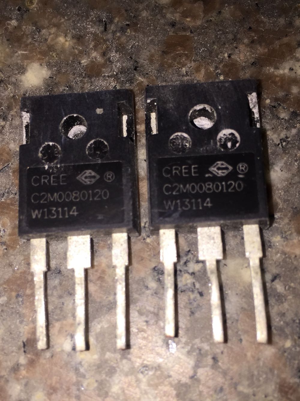 C2M0080120 D 31.6A1200V 碳化硅MOS管 原装原字进口拆机 大功率