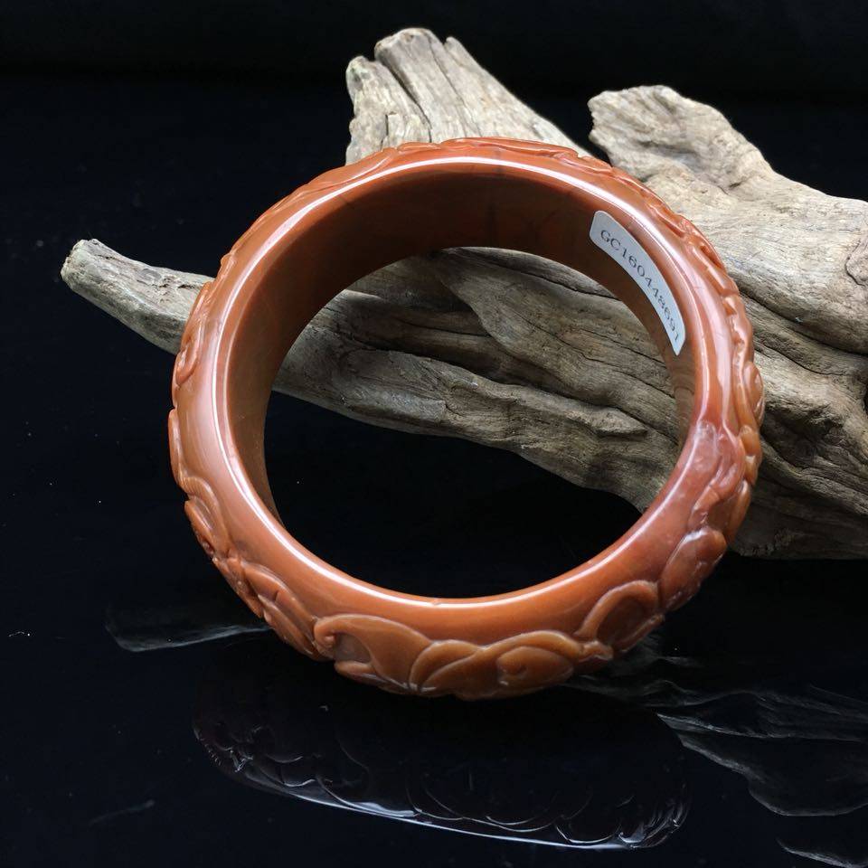 磊鑫缘|纯天然四川凉山柿子红南红玛瑙精品手镯 送妈妈 收藏