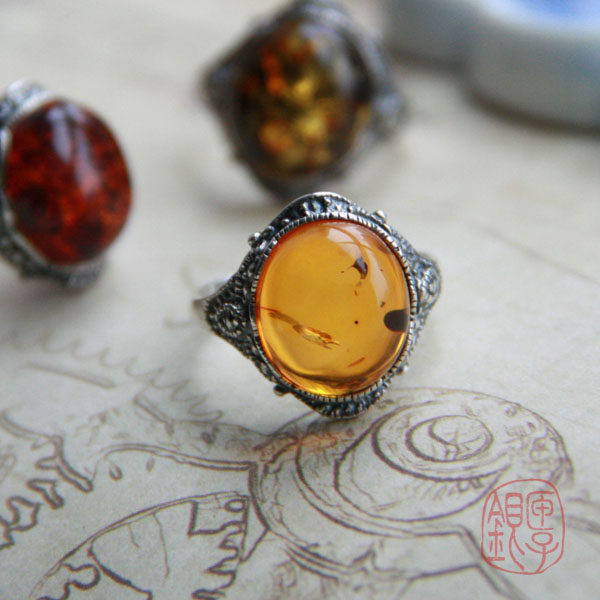 {银匣子}复古宫廷风格 925纯银镶波兰天然琥珀戒指 多色大号