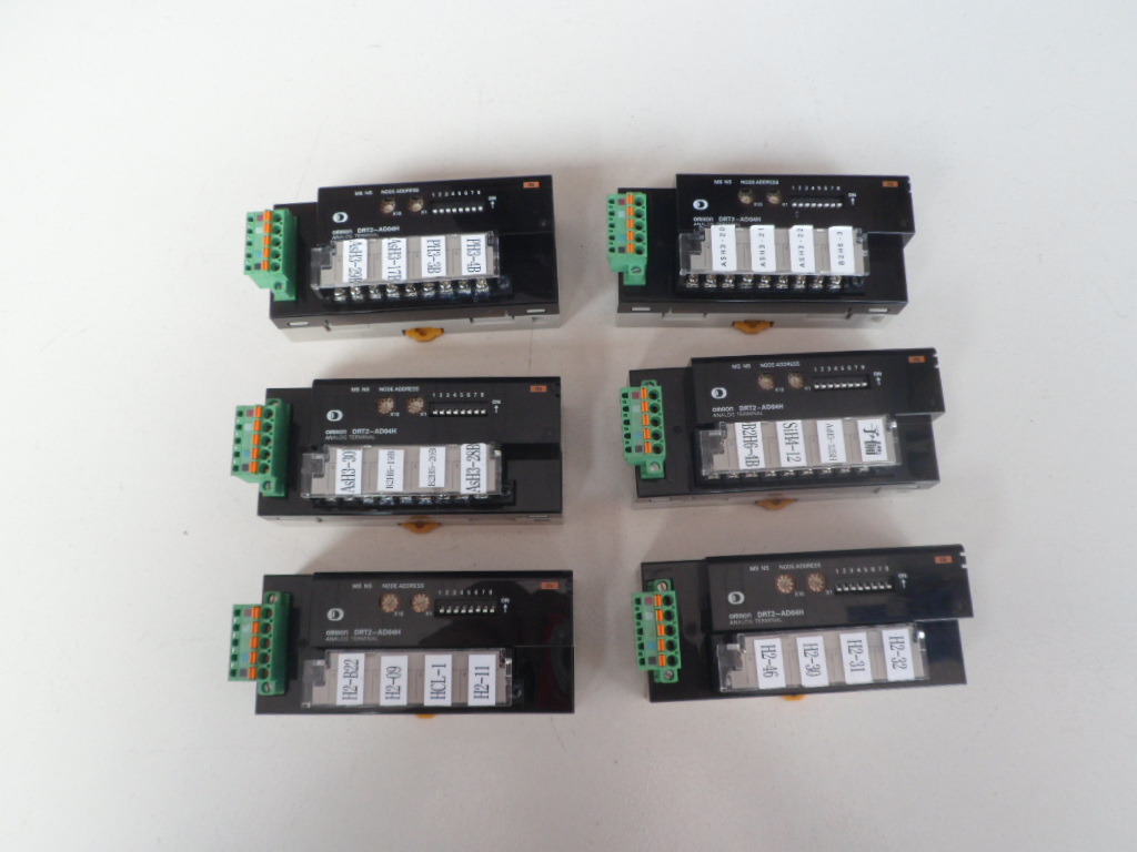 PLC DRT2-AD04H 设备拆机 九成新 议价