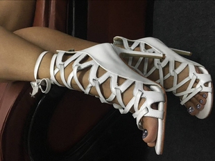 小众款 2020女夏季 宴会11厘米跟8大码 白色超高跟婚鞋 牛皮露趾 凉鞋