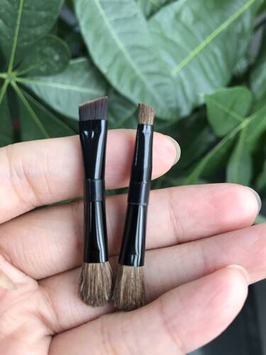 K*a*te眉粉刷子 双头马毛眼影刷 眉粉盒斜角眉粉刷 包邮