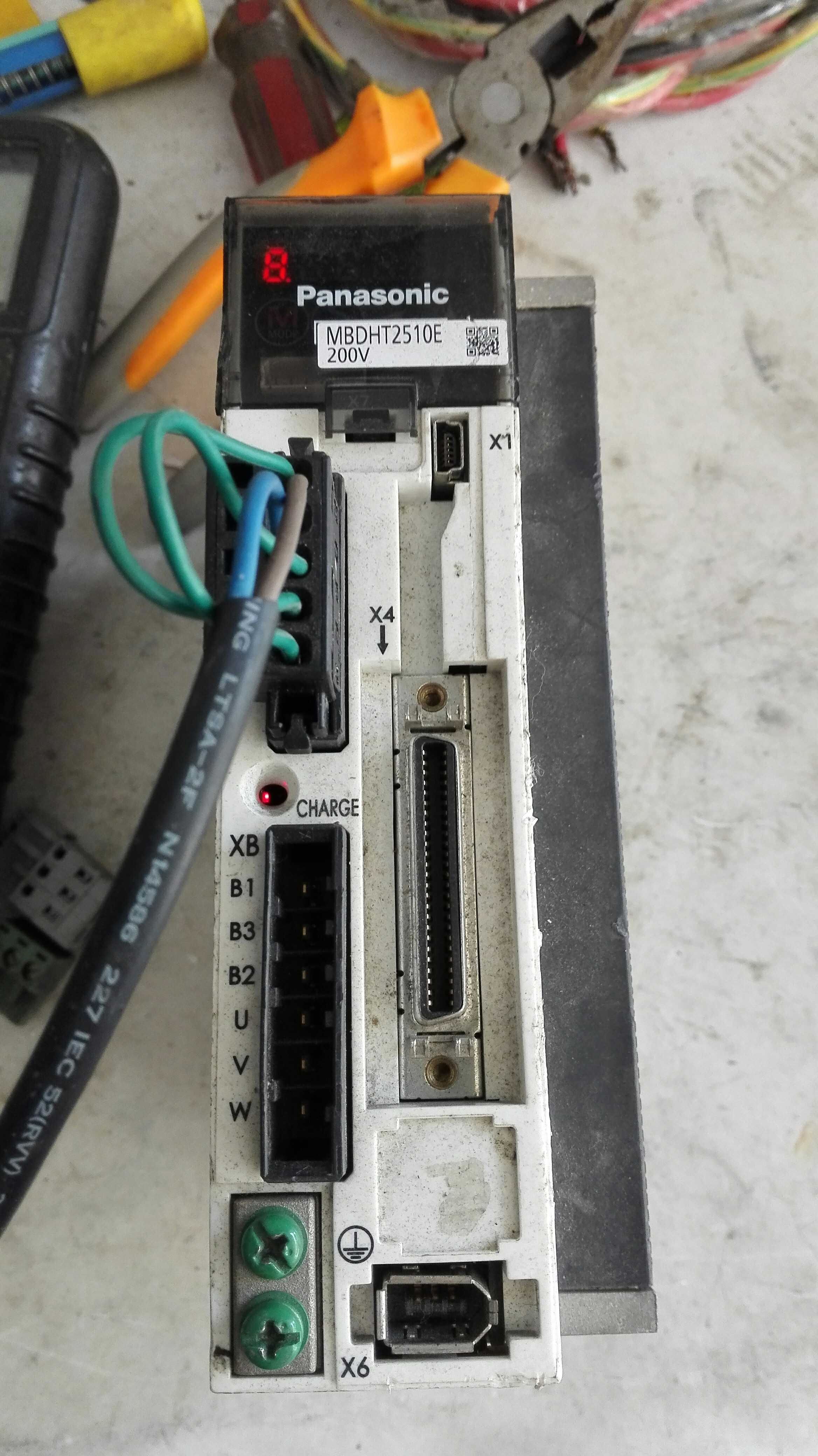 议价松下伺服驱动器madln05se mbdht2510e 松下a6 a5 a4 1小时维