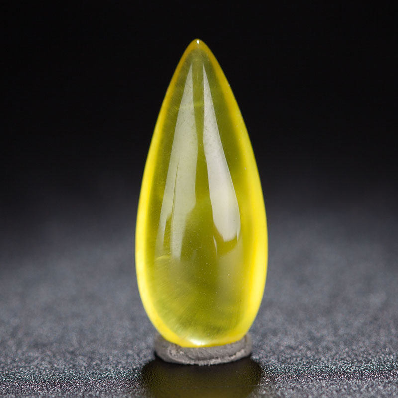 富美达 15.05克拉黄色葡萄石 水滴形裸石戒面 色泽油润饱满