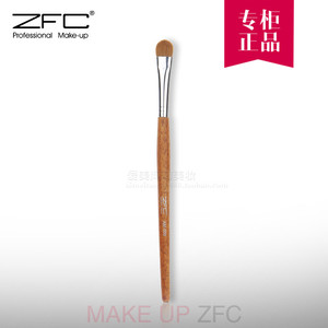 化妆师推荐/ZFC中号眼影刷AM008/抓粉控粉好/黄狼尾毛