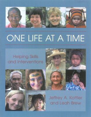 【预售】One Life at a Time: Helping Skills and Interven
