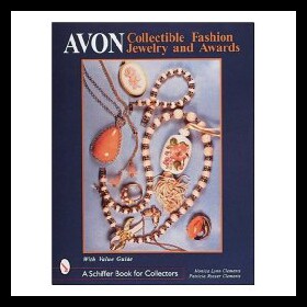 【预售】Avon Collectible Fashion Jewelry & Awards