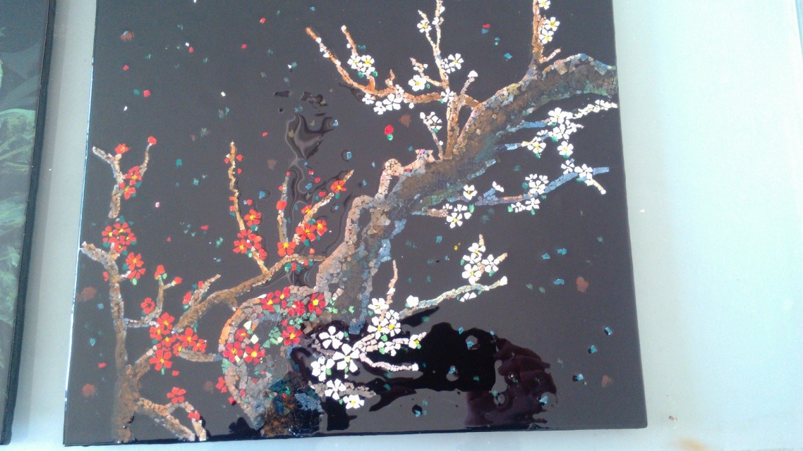 梅花蛋壳画 蛋壳镶嵌漆画 私人定制毕业创作  蛋壳粉铺撒漆画