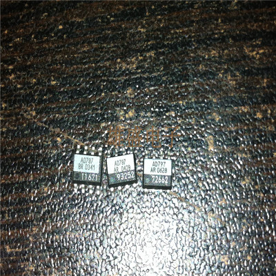 全新AD797ARZ AD797AR AD797 SOP8 低噪声运算放大器