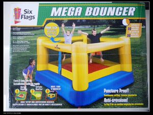 Six flags MEGA BOUNCER 儿童大型充气户外蹦床弹跳床游乐充气床