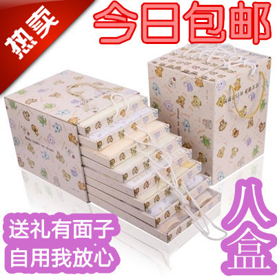 Coffret cadeau pour nouveau-né - Vêtements + Fournitures - Ref 1953401 Image 8