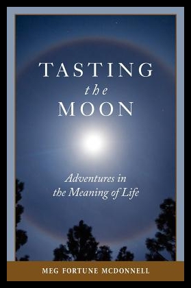 【预售】Tasting the Moon: Adventures in the Me