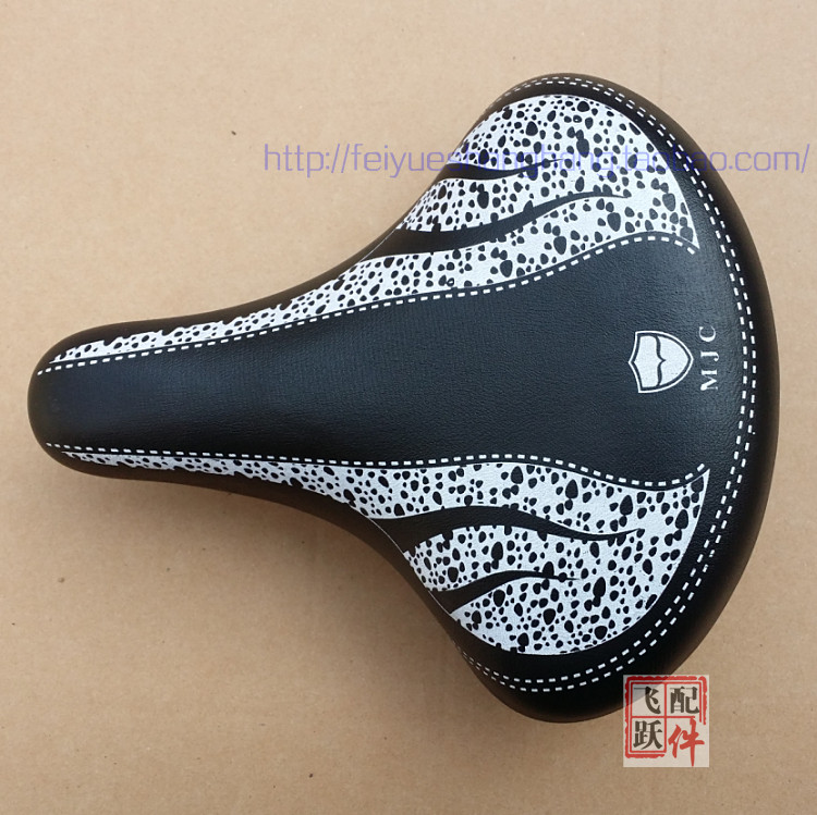 Selle de vélo cyclisme sur route - Ref 2348470 Image 1