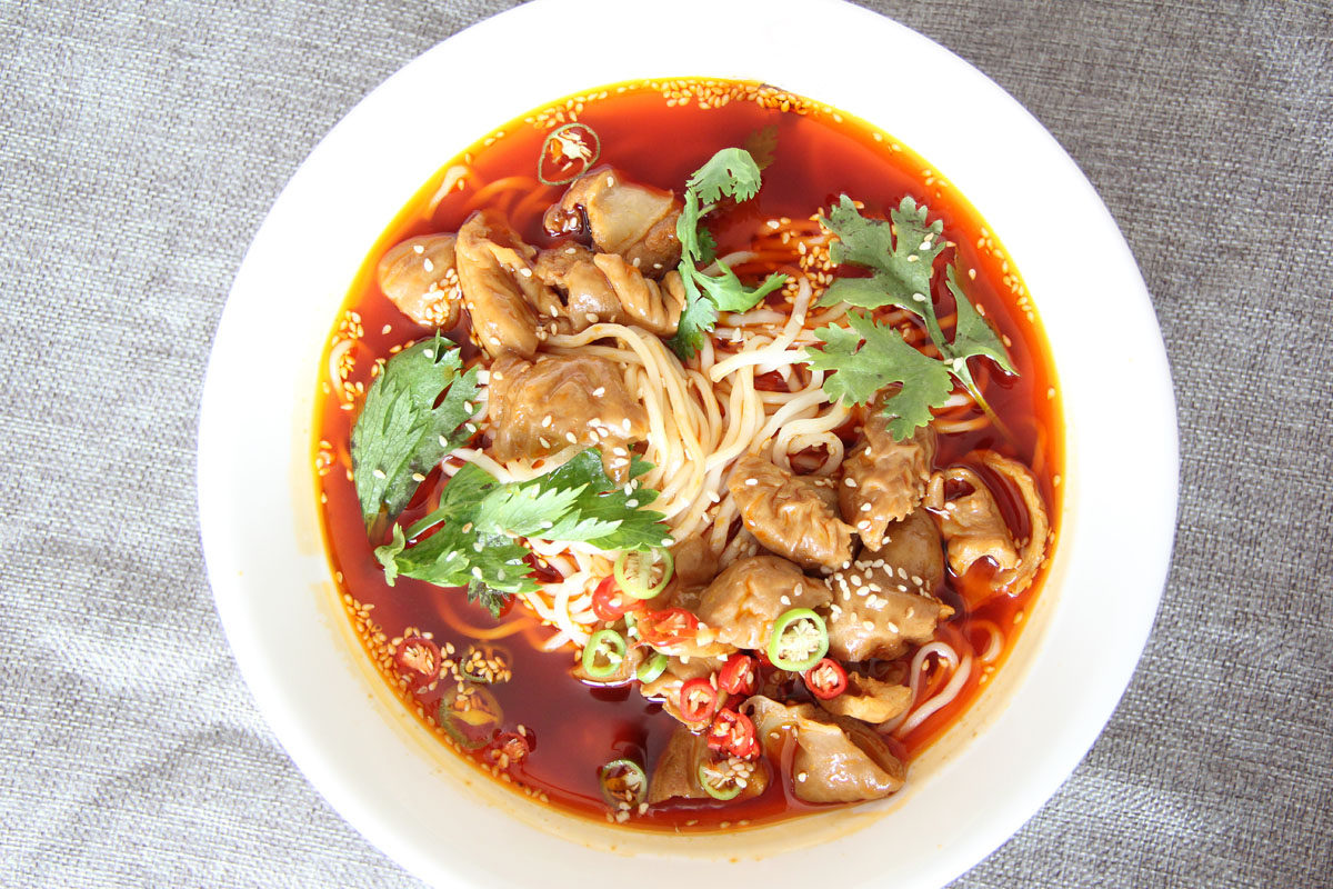 754海报印制展板写真喷绘666传统美食家常菜肥肠面图片