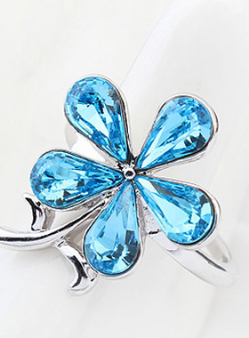 漂亮粉色花朵水晶甜美风饰品戒指