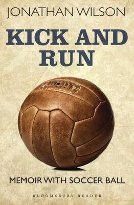 【预售】Kick and Run: Memoir with Soccer Ball