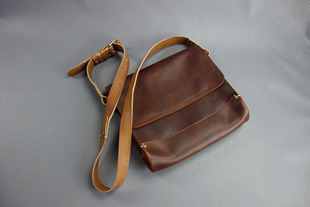 leather全牛皮斜挎包单肩包包 Will
