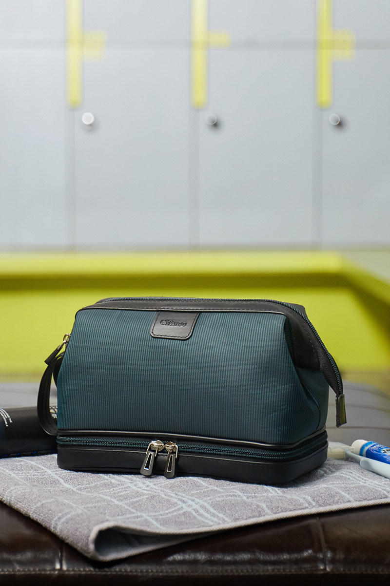 Travel storage bag Dry and wet separation wash bag Simple waterproof large capacity portable business travel business men's makeup bag