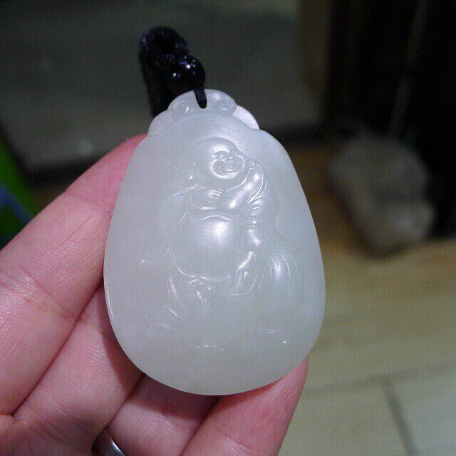 白玉籽料新疆和田玉玉牌弥勒佛