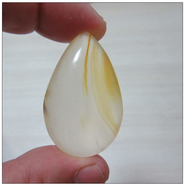 天然玛瑙石吊坠:光润度好,晶体通透 疯狂促销 劲爆价销售 新品