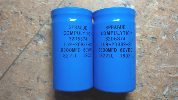 拆机思碧 SPRAGUE 32D系列 60V 8300UF 发烧滤波电容 螺丝脚电容