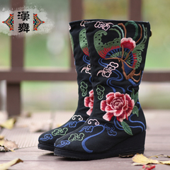 Chinese dance tube in the new national wind in winter cloth boots high boots thick plush Phoenix embroidery boots