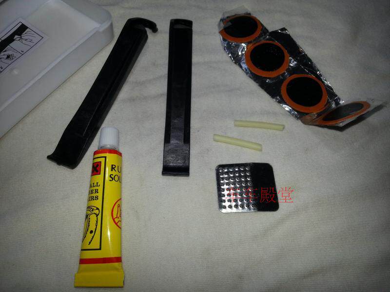 Kit de réparation vélo - Ref 2317003 Image 1