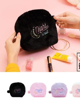 Bentoy月亮刺绣毛绒贝壳包原宿化妆包可爱暖暖手拿包杂物收纳包