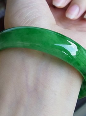 翡翠色玉石手镯冰种帝王绿阳绿飘花女款玉手镯简约款玉石手镯百搭