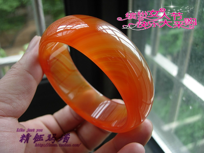 正品巴西玛瑙玉髓手镯57mm 天然原色 通透荧光 加宽加厚 精美纹理