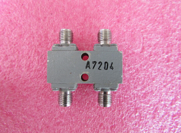 进口 A7204  2-4GHz SMA RF 3dB耦合器 90度电桥 90度功率功分器 耦合器 质量保修1年 工作频率:2-4GHz  最大平均功率:50瓦 耦合度:3dB 接头: SMA母